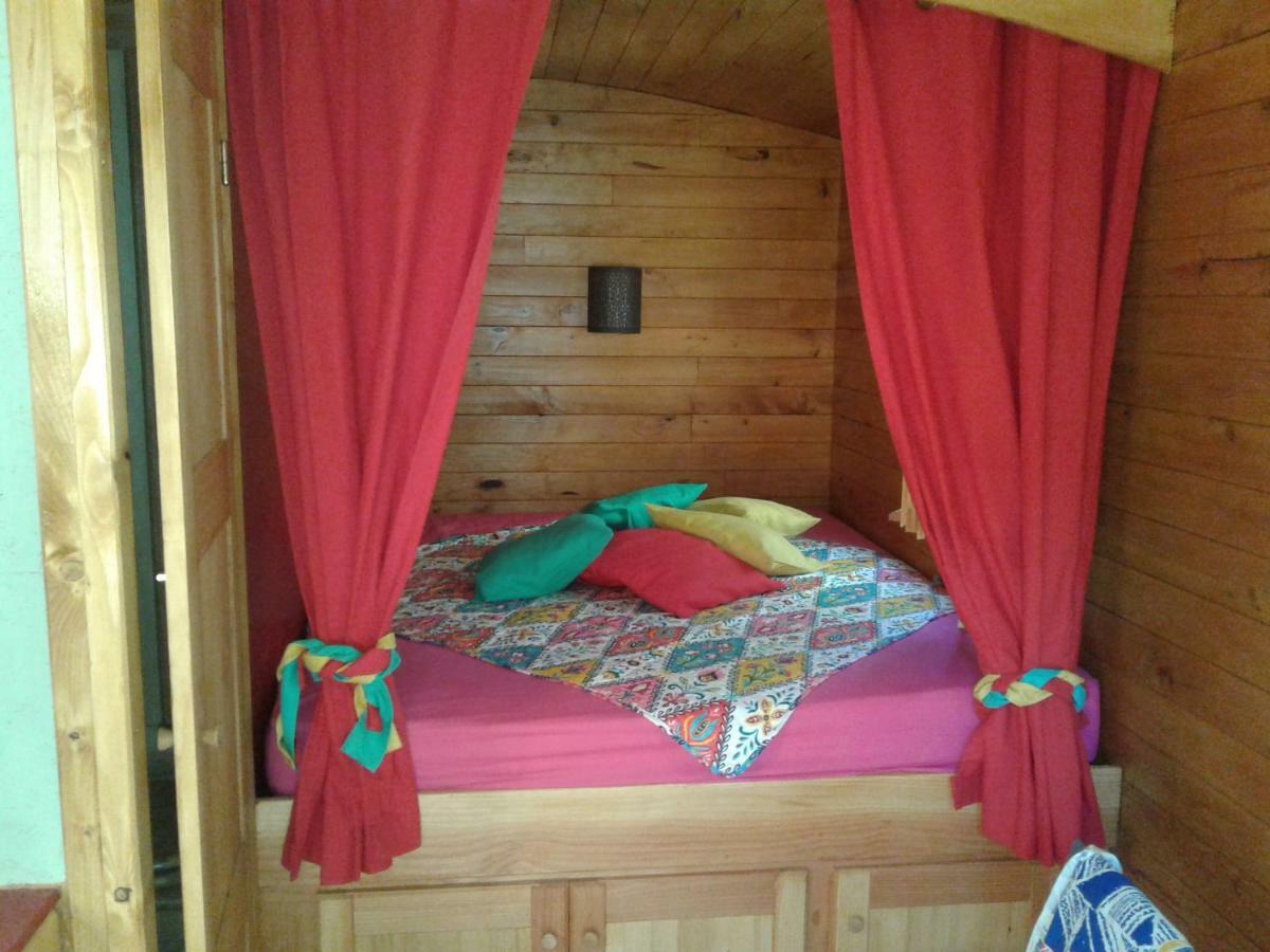 L'Atelier Bed & Breakfast Saint-Maximin  Exterior photo